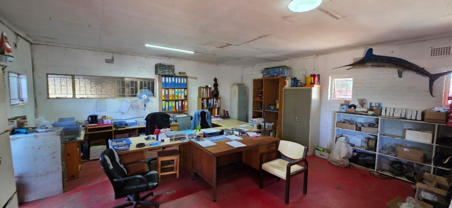 Commercial Property for Sale in Oberholzer Gauteng