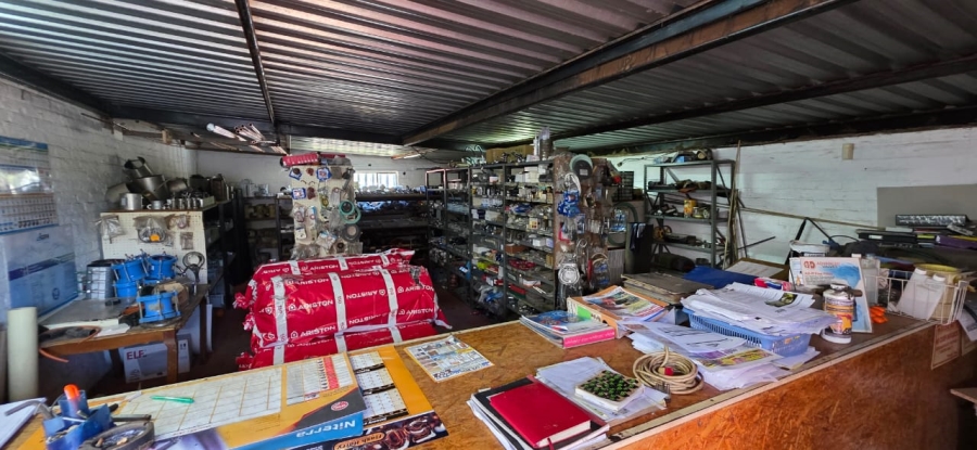 Commercial Property for Sale in Oberholzer Gauteng