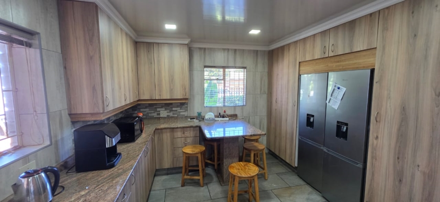 Commercial Property for Sale in Oberholzer Gauteng