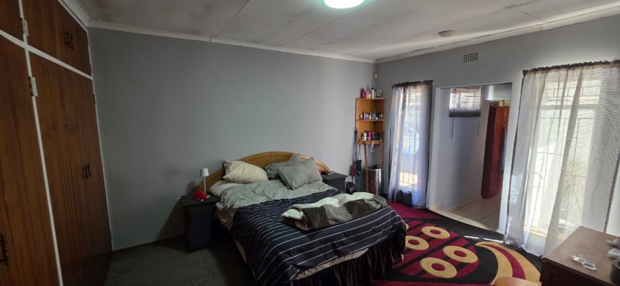 Commercial Property for Sale in Oberholzer Gauteng