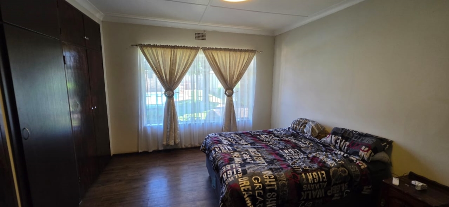 Commercial Property for Sale in Oberholzer Gauteng