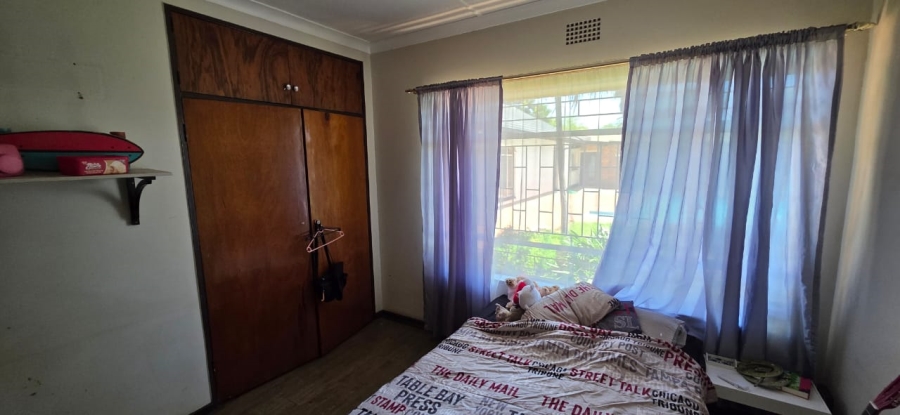 Commercial Property for Sale in Oberholzer Gauteng