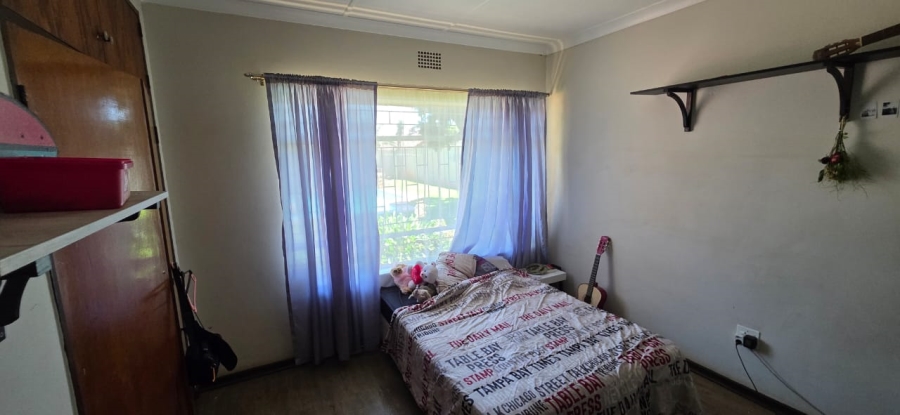 Commercial Property for Sale in Oberholzer Gauteng