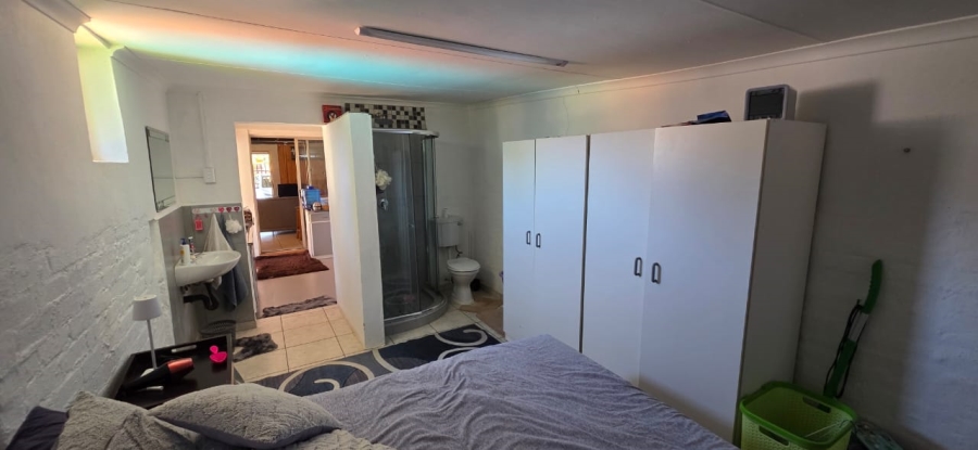 Commercial Property for Sale in Oberholzer Gauteng