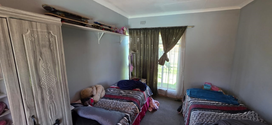 Commercial Property for Sale in Oberholzer Gauteng