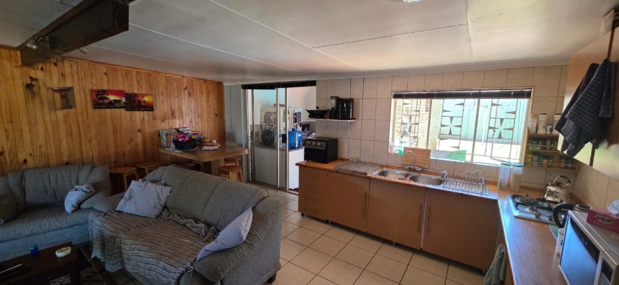 Commercial Property for Sale in Oberholzer Gauteng