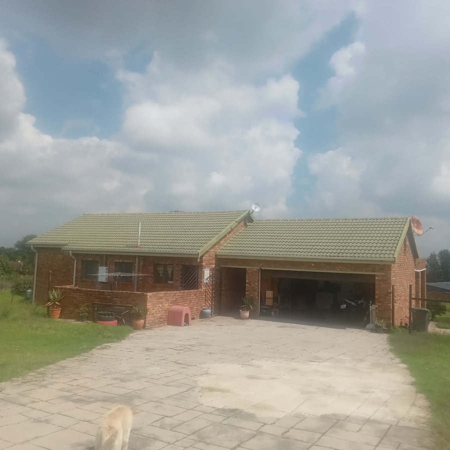 3 Bedroom Property for Sale in Mnandi Gauteng