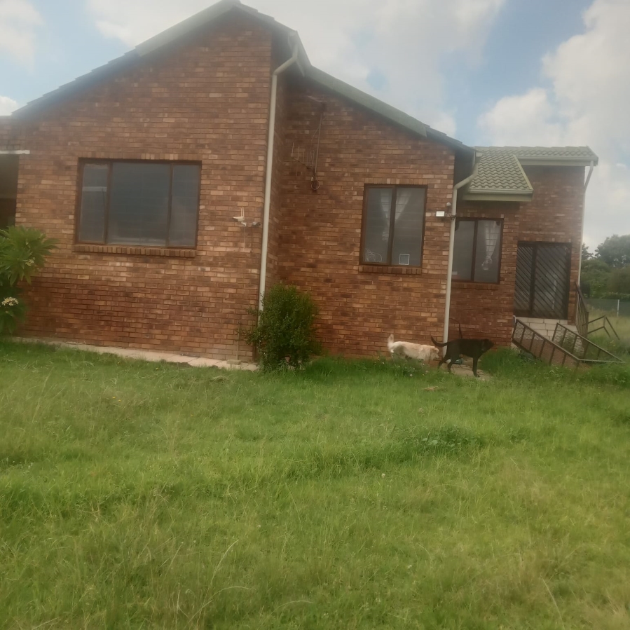 3 Bedroom Property for Sale in Mnandi Gauteng