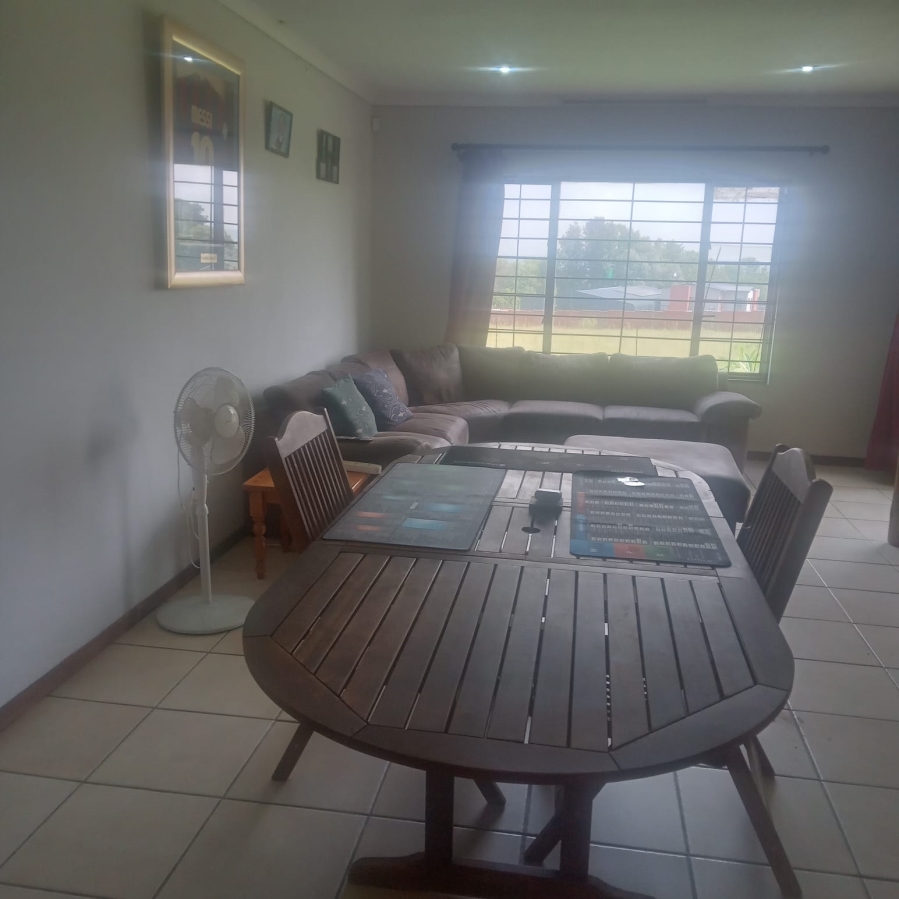 3 Bedroom Property for Sale in Mnandi Gauteng