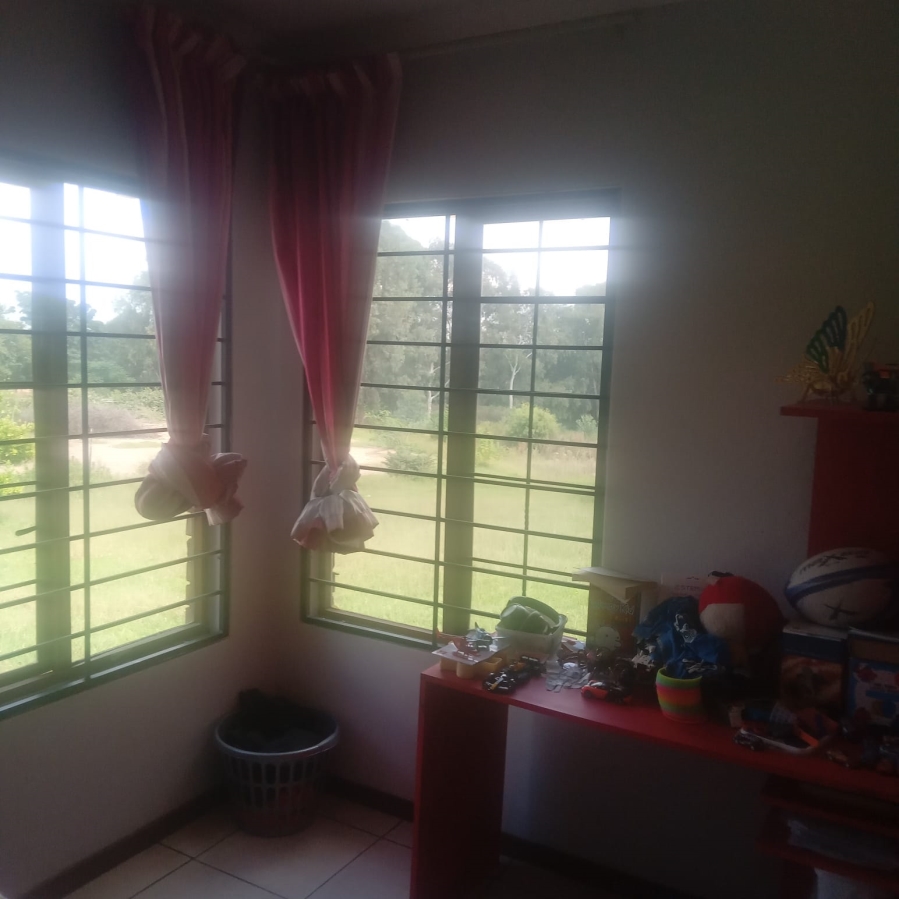3 Bedroom Property for Sale in Mnandi Gauteng