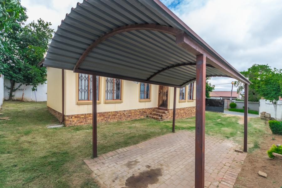 3 Bedroom Property for Sale in Cosmo City Gauteng