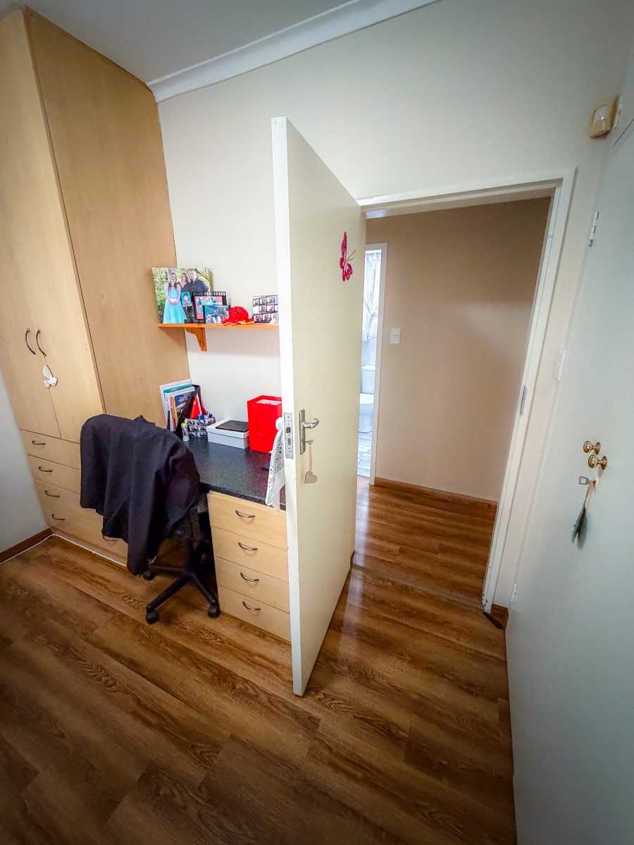 3 Bedroom Property for Sale in Garsfontein Gauteng