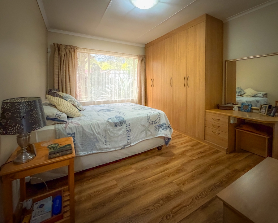 3 Bedroom Property for Sale in Garsfontein Gauteng