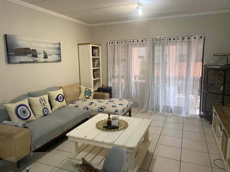 1 Bedroom Property for Sale in Bedfordview Gauteng