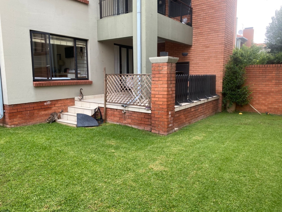 1 Bedroom Property for Sale in Bedfordview Gauteng