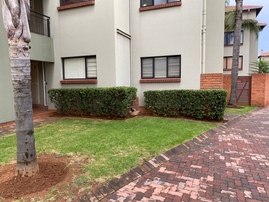 1 Bedroom Property for Sale in Bedfordview Gauteng