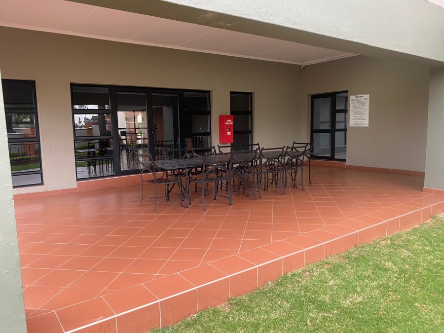 1 Bedroom Property for Sale in Bedfordview Gauteng