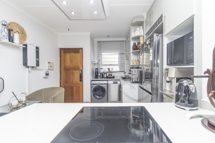 2 Bedroom Property for Sale in Bryanston Gauteng