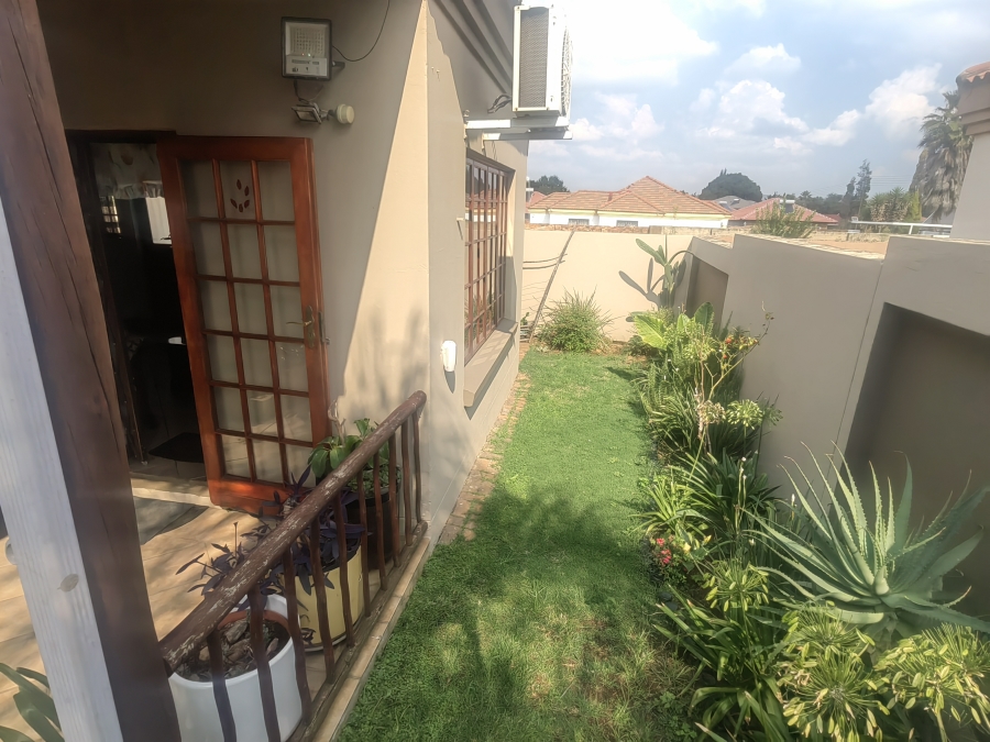 3 Bedroom Property for Sale in Bergsig Gauteng
