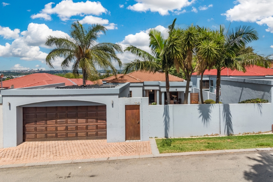 3 Bedroom Property for Sale in Sharonlea Gauteng