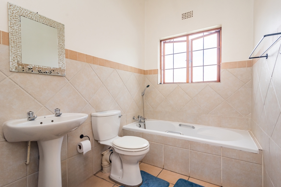 3 Bedroom Property for Sale in Sharonlea Gauteng
