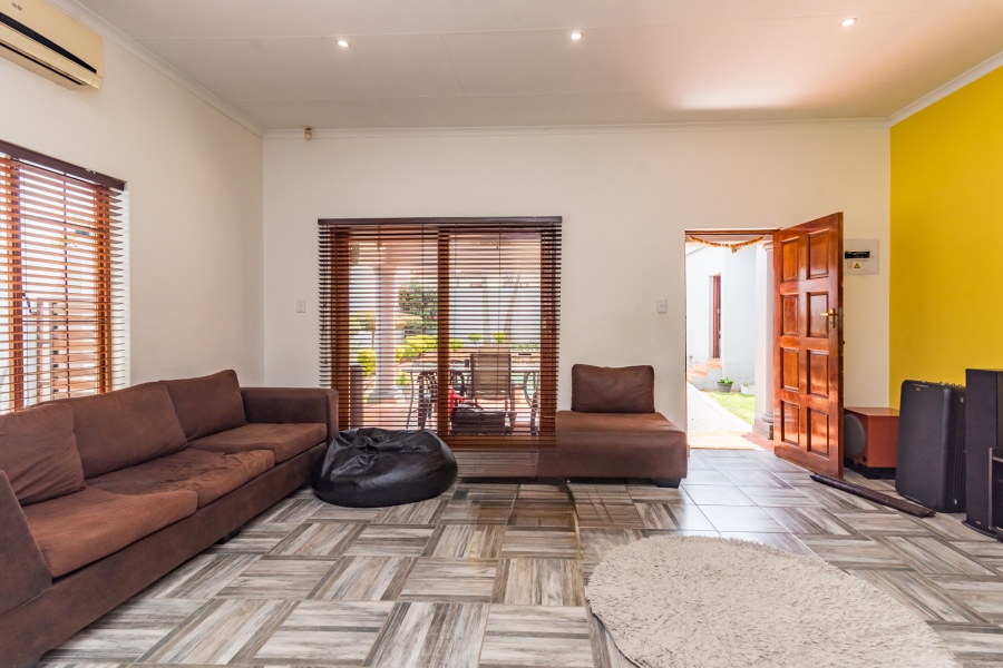 3 Bedroom Property for Sale in Sharonlea Gauteng
