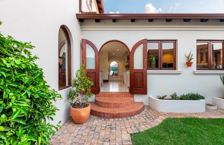 7 Bedroom Property for Sale in Sable Hills Gauteng