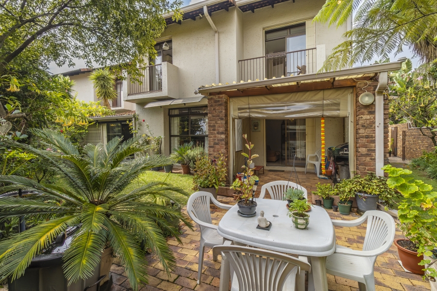 3 Bedroom Property for Sale in Magaliessig Gauteng