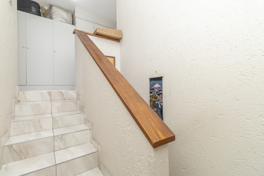 3 Bedroom Property for Sale in Magaliessig Gauteng