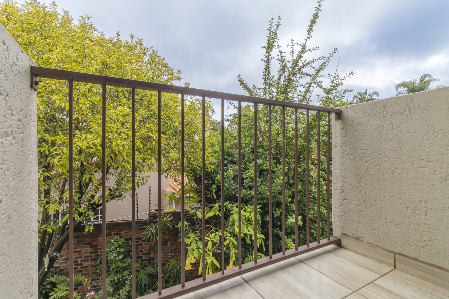 3 Bedroom Property for Sale in Magaliessig Gauteng