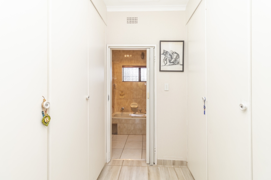 3 Bedroom Property for Sale in Magaliessig Gauteng