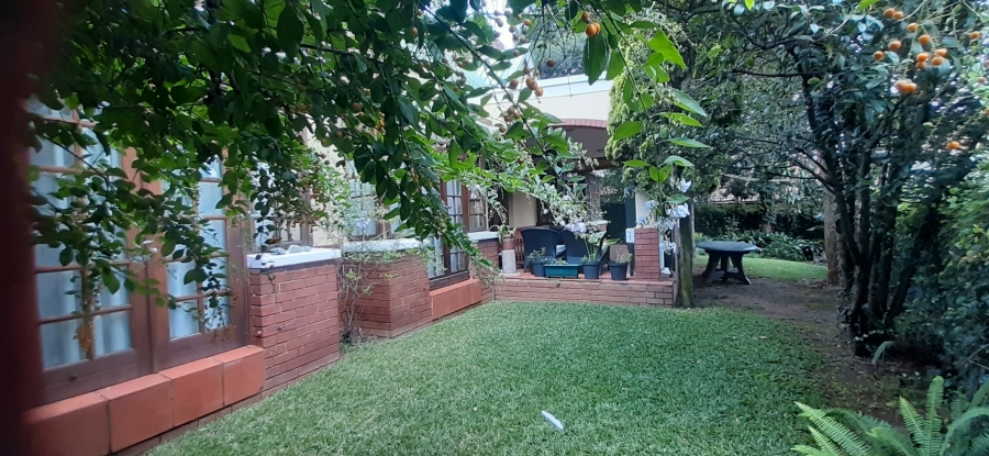 2 Bedroom Property for Sale in Groenkloof Gauteng