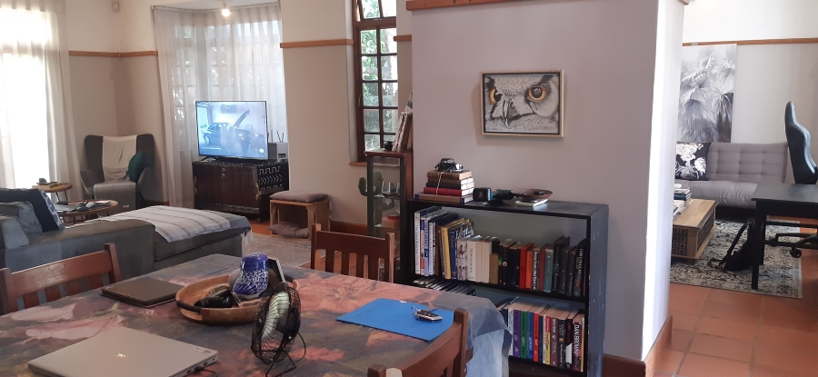 2 Bedroom Property for Sale in Groenkloof Gauteng