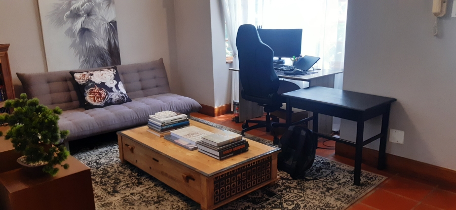 2 Bedroom Property for Sale in Groenkloof Gauteng