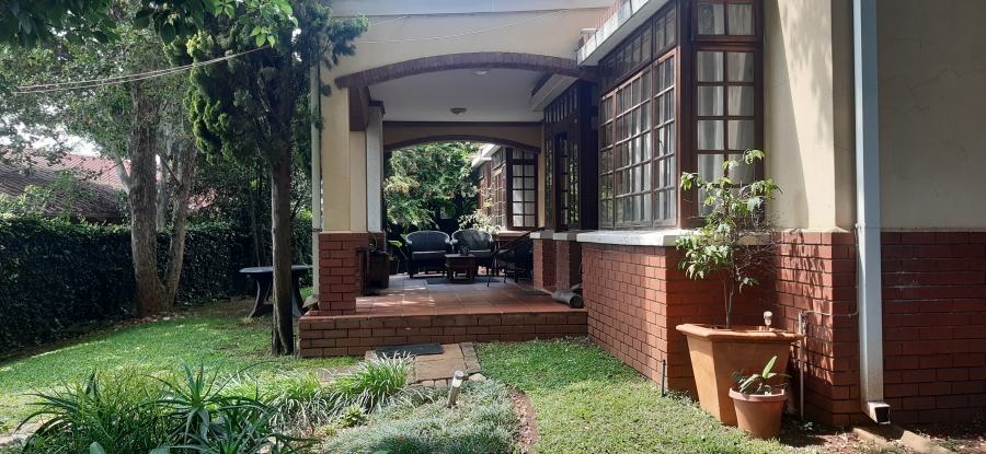 2 Bedroom Property for Sale in Groenkloof Gauteng