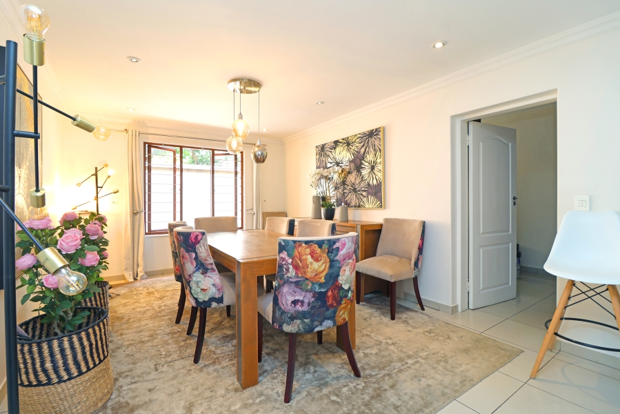 4 Bedroom Property for Sale in Waverley Gauteng