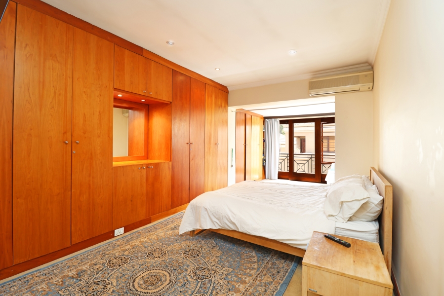 4 Bedroom Property for Sale in Waverley Gauteng