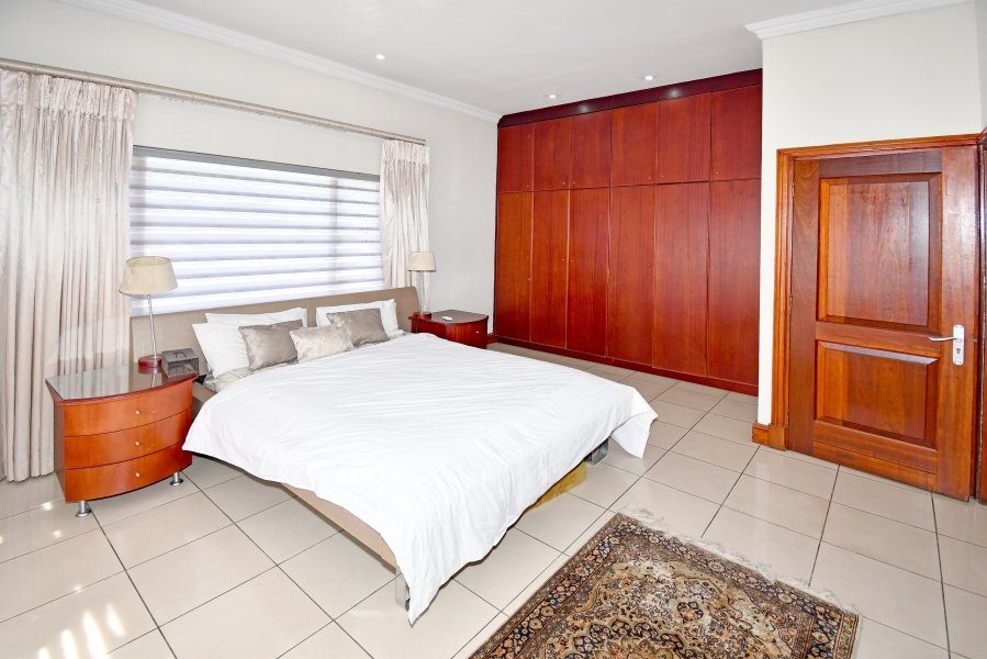 6 Bedroom Property for Sale in Crown North Gauteng