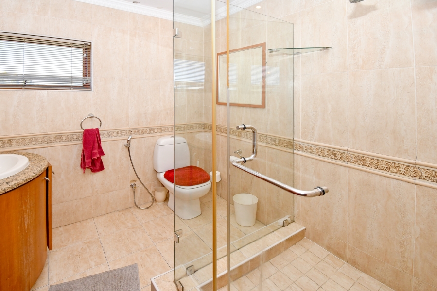 6 Bedroom Property for Sale in Crown North Gauteng