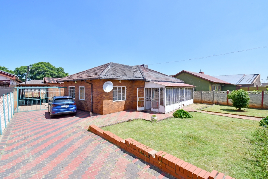 3 Bedroom Property for Sale in Crosby Gauteng