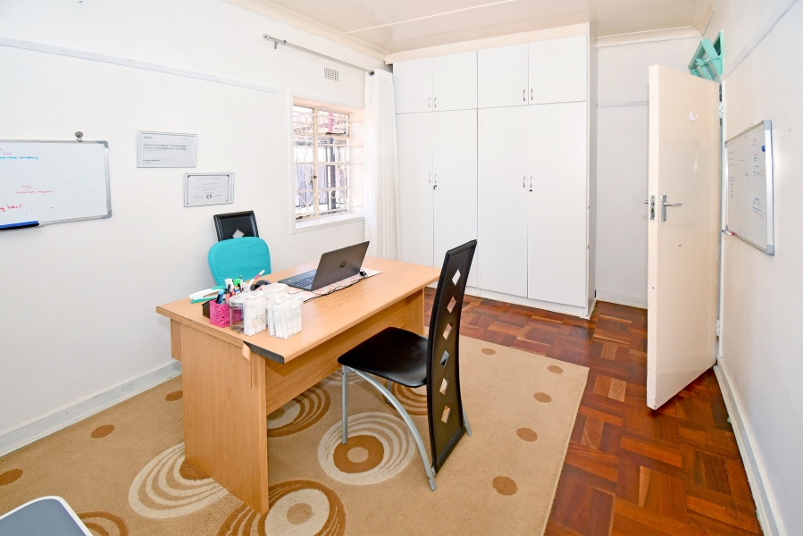 3 Bedroom Property for Sale in Crosby Gauteng