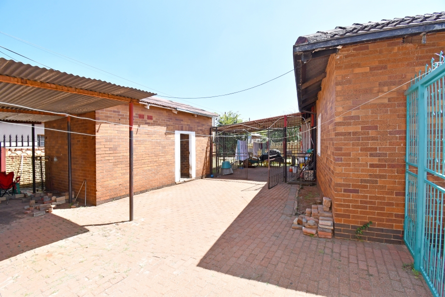 3 Bedroom Property for Sale in Crosby Gauteng