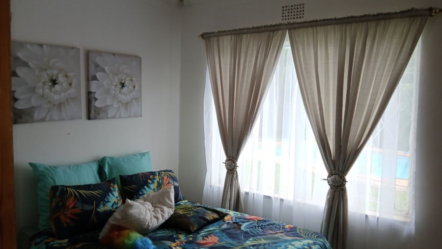 3 Bedroom Property for Sale in Helikonpark Gauteng