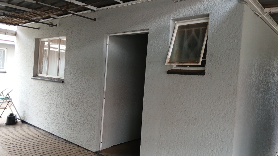 3 Bedroom Property for Sale in Helikonpark Gauteng