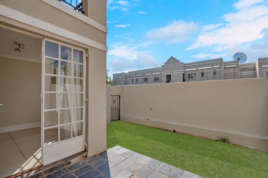 To Let 2 Bedroom Property for Rent in Morningside Gauteng