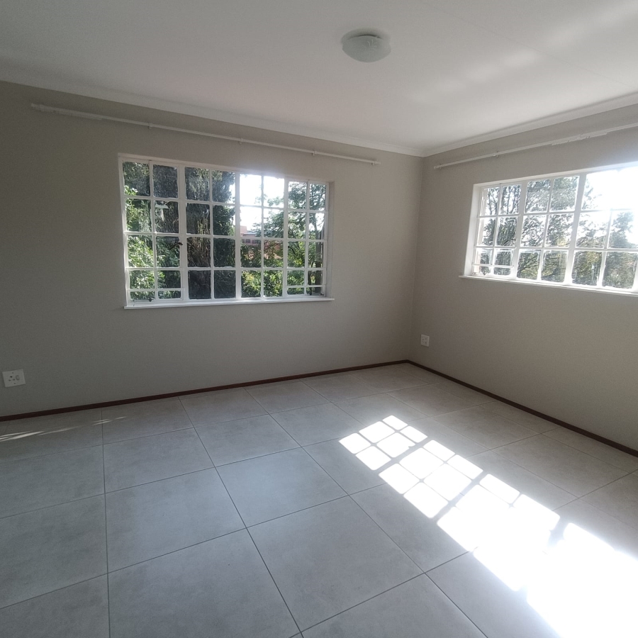 To Let 3 Bedroom Property for Rent in Blackheath Gauteng