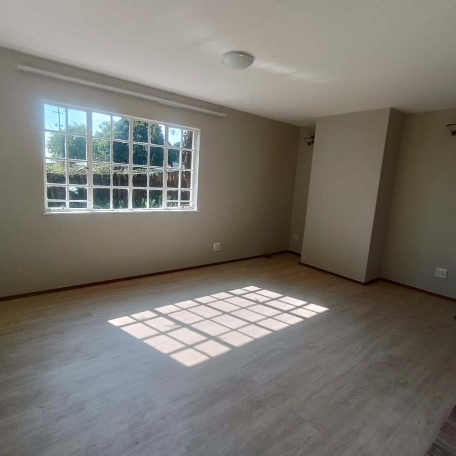 To Let 3 Bedroom Property for Rent in Blackheath Gauteng