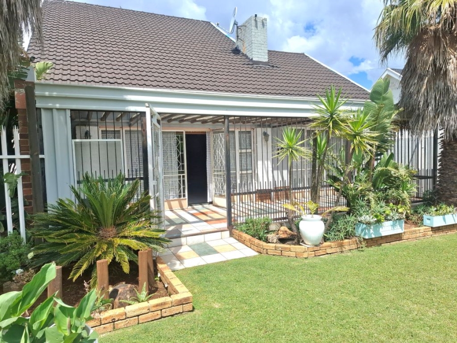 3 Bedroom Property for Sale in Greenhills Gauteng