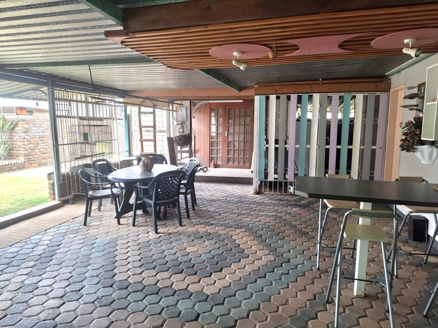 3 Bedroom Property for Sale in Greenhills Gauteng