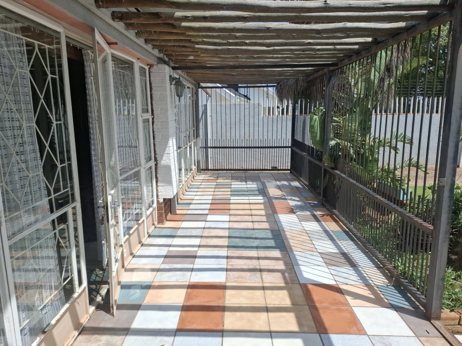 3 Bedroom Property for Sale in Greenhills Gauteng